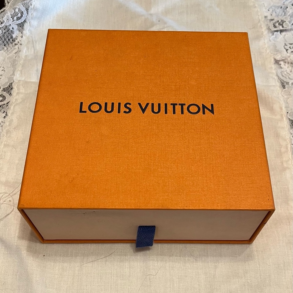 Louis Vuitton Orange Box with Blue Pull